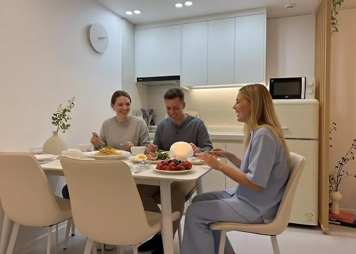 서울라이츠 Gangnam Villa